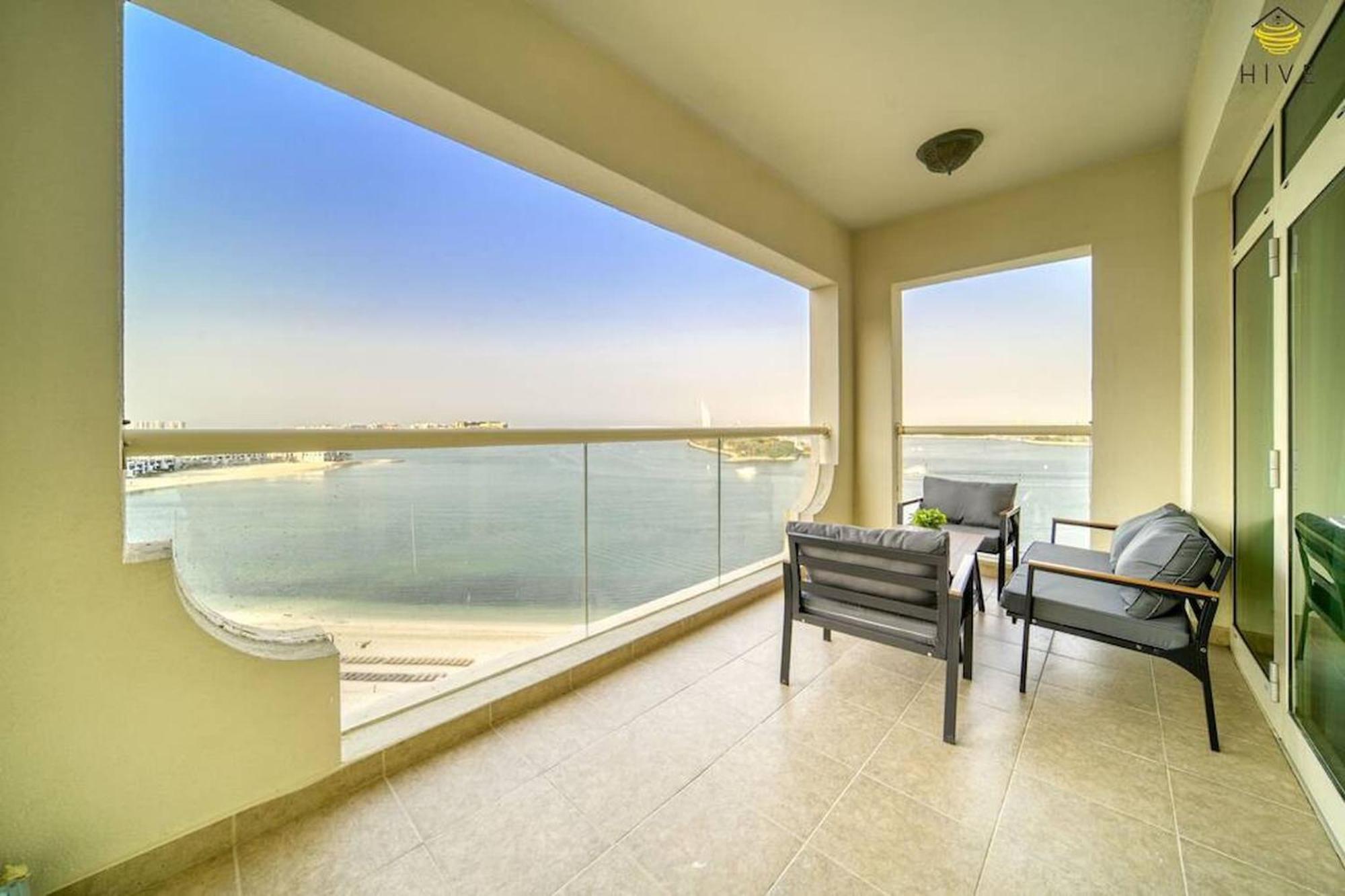 Gorgeous 2 Bedroom Apartment With Sea Views Dubai Exterior foto